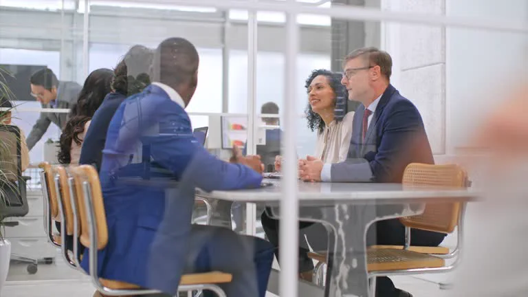 Working meeting between the heads of an organisation